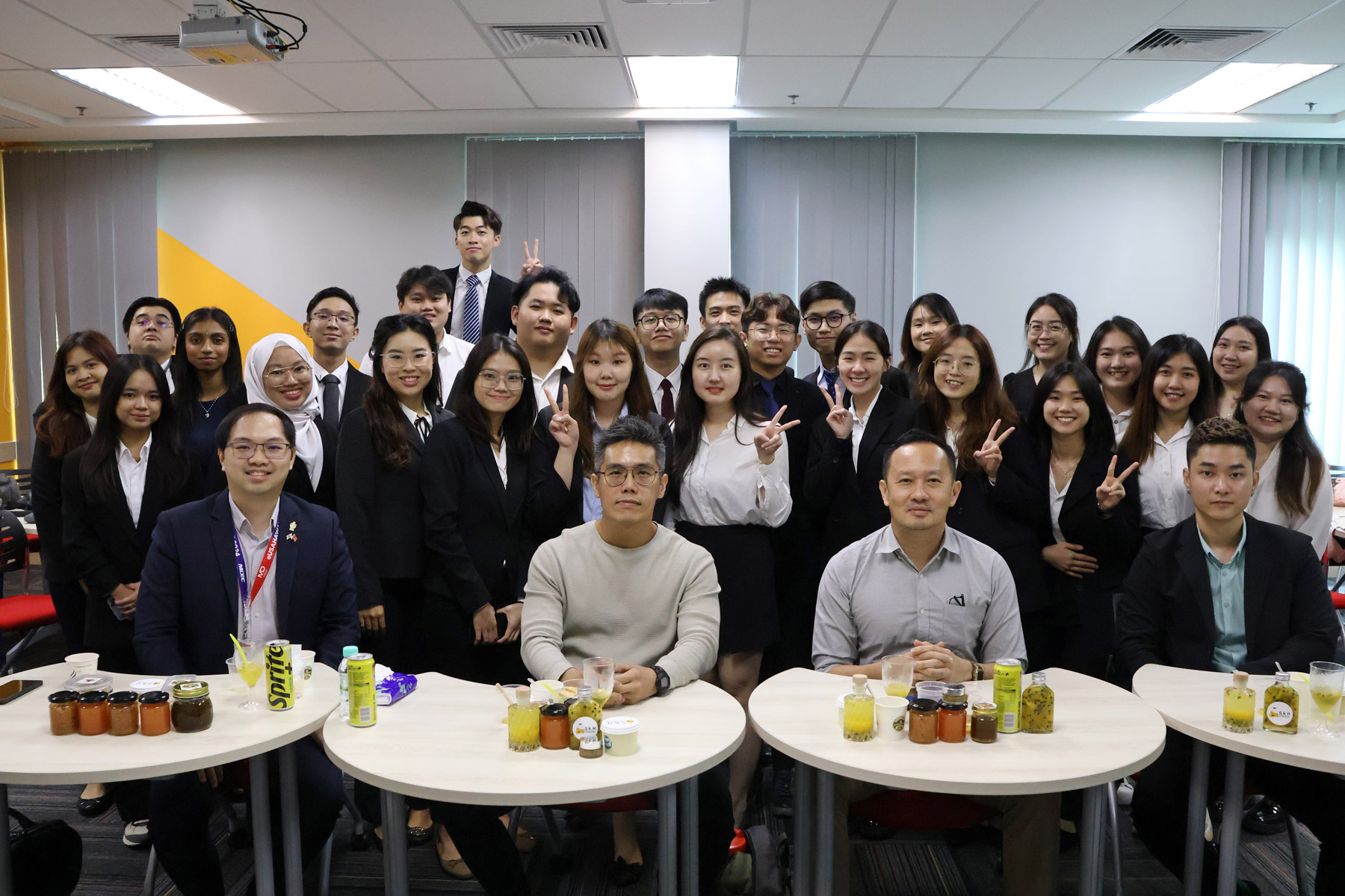 Swinburne Sarawak Business Consulting Project students shine in passionfruit commercialisation showcase