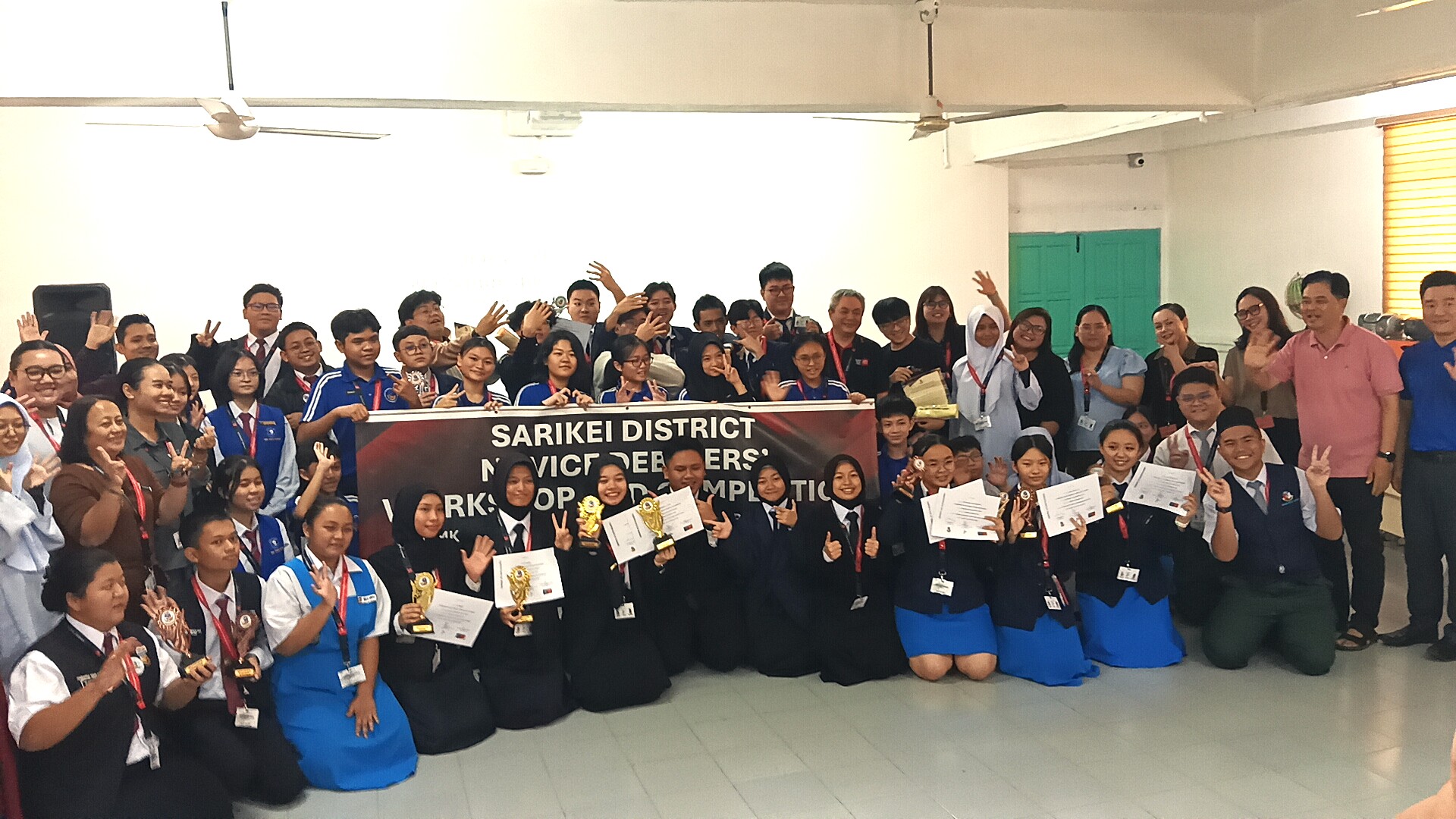 Swinburne Sarawak Expands Debate Culture to Sarikei Schools